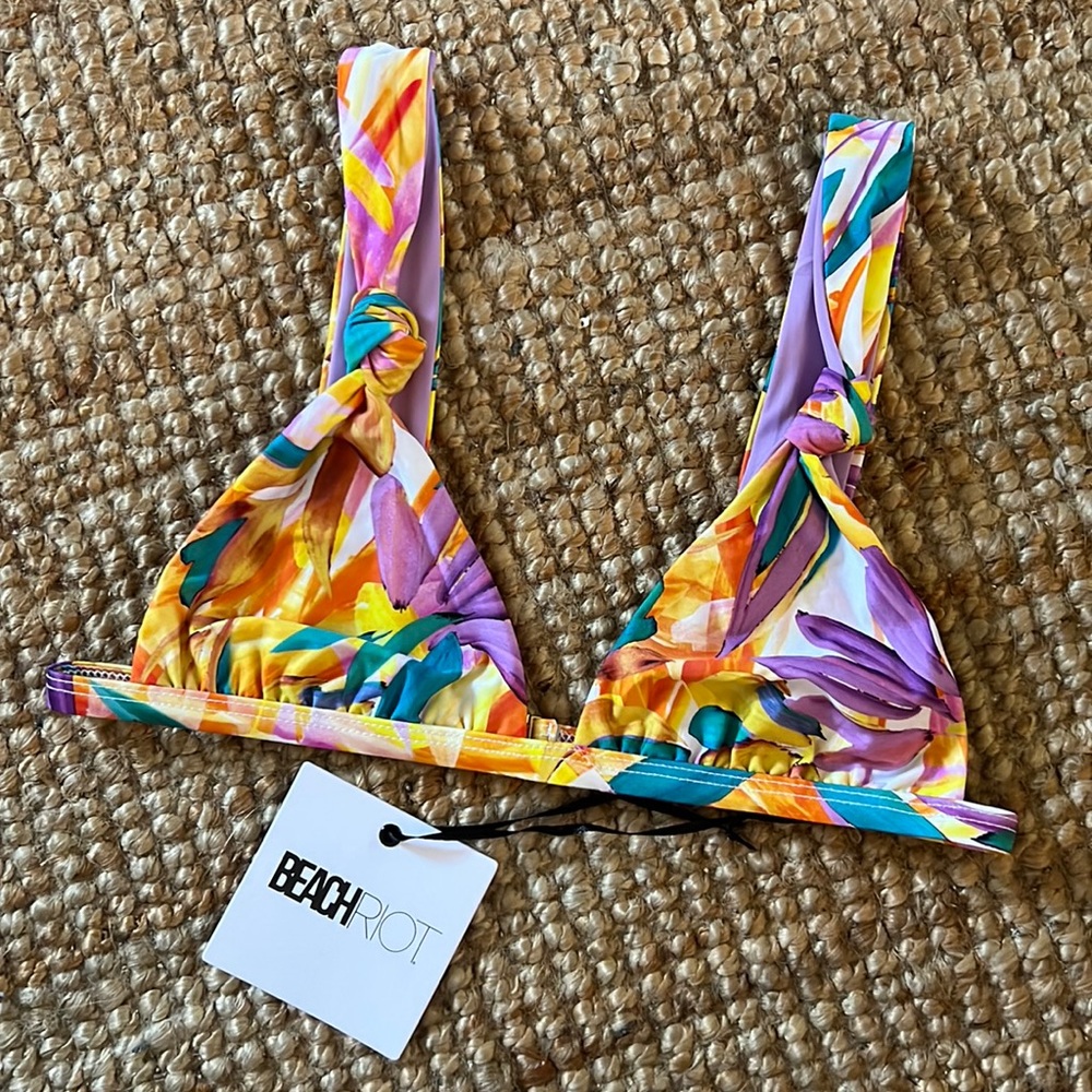 BEACH RIOT Bette Top in Abstract Floral NWT Size XS